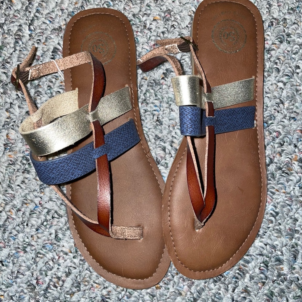 Gladiator sandals